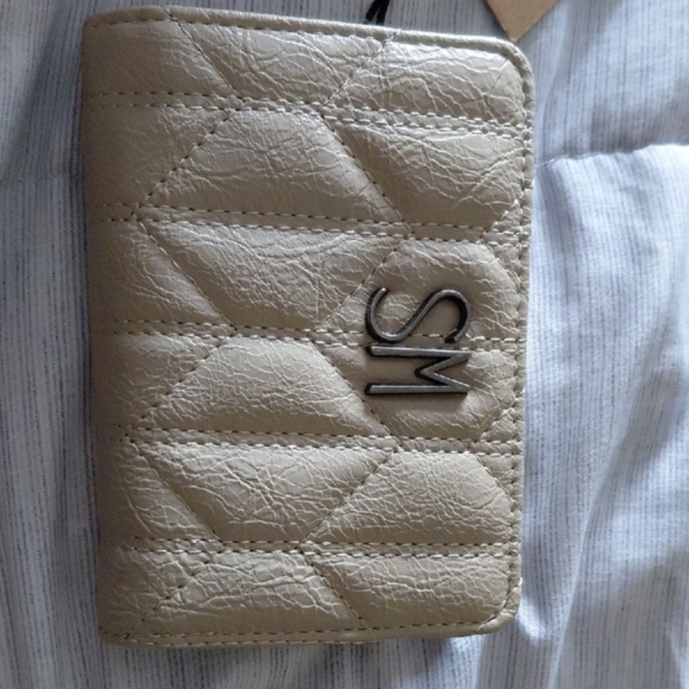 Steve Maddem Beige Quilted Wallet